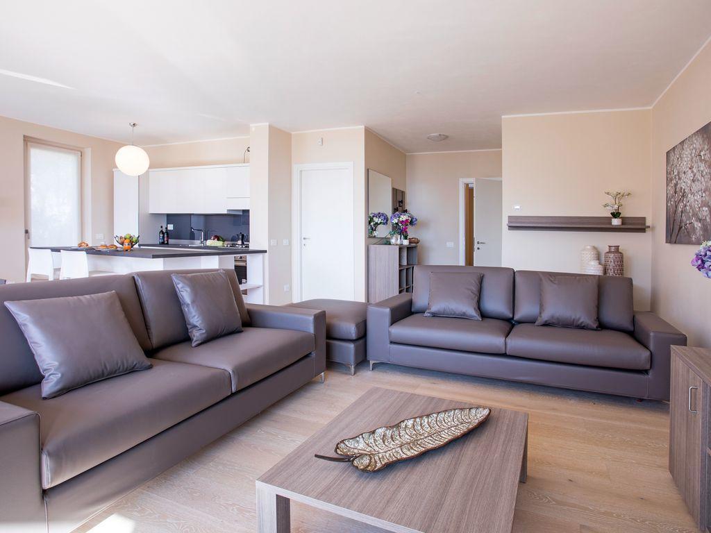 Ossuccio Grande C Home With Pool Sleeps 12 By Italian Apartments 科莫 外观 照片