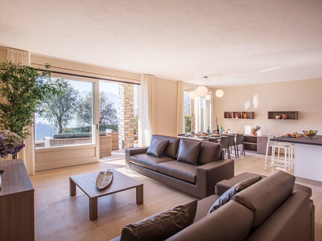 Ossuccio Grande C Home With Pool Sleeps 12 By Italian Apartments 科莫 外观 照片