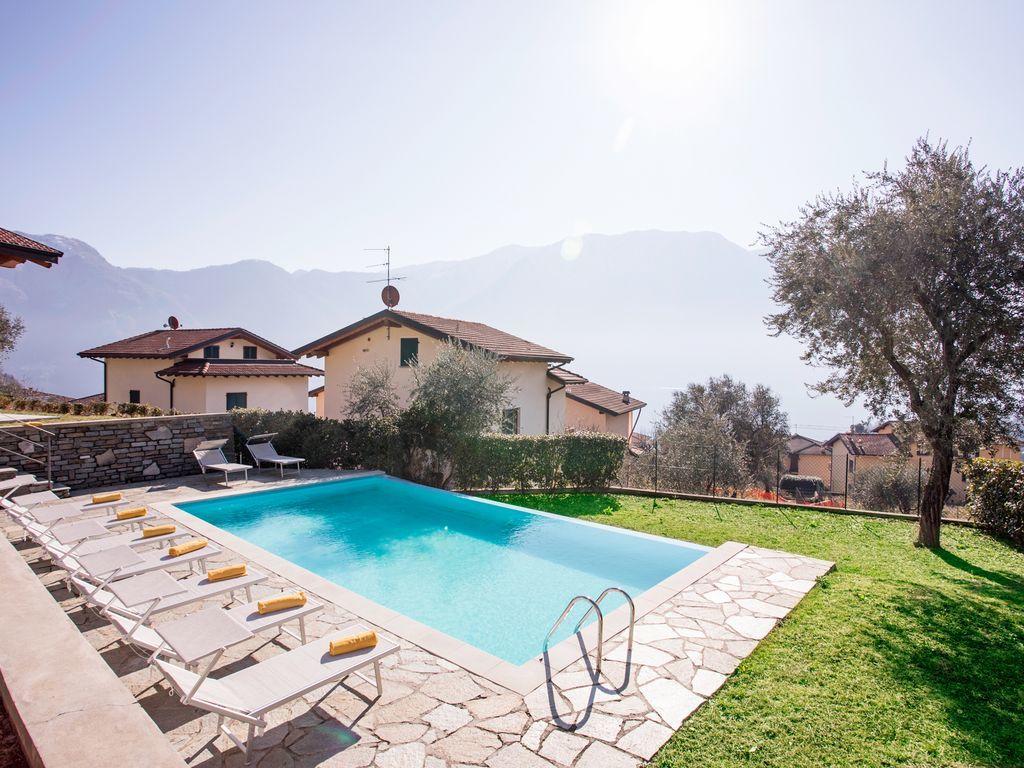 Ossuccio Grande C Home With Pool Sleeps 12 By Italian Apartments 科莫 外观 照片