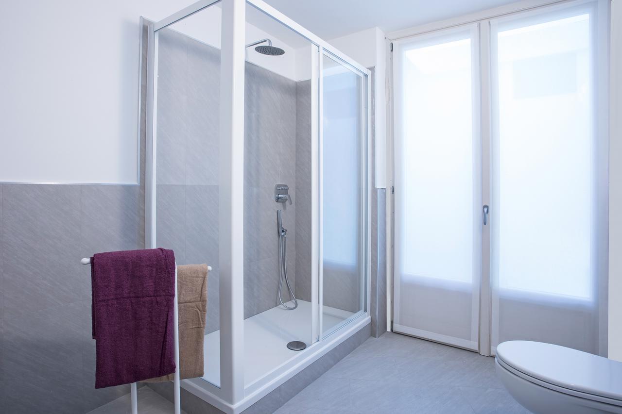 Ossuccio Grande C Home With Pool Sleeps 12 By Italian Apartments 科莫 外观 照片